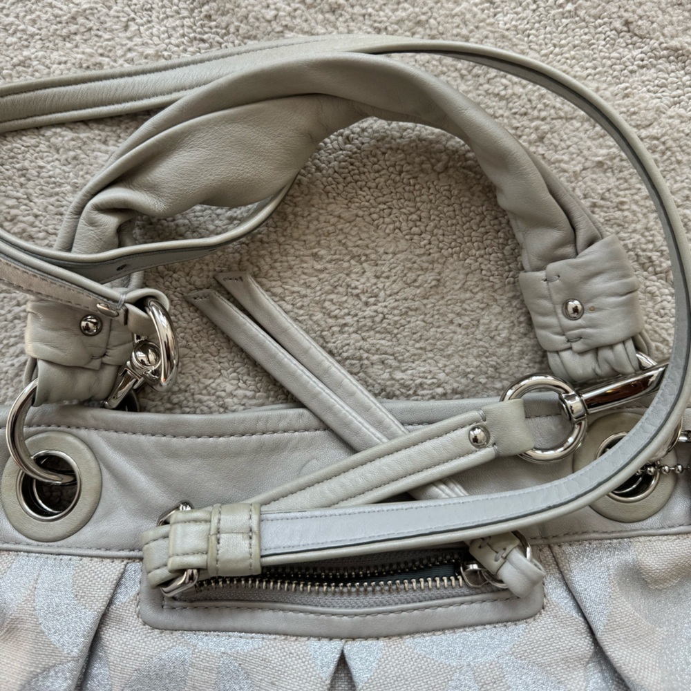 Vintage Y2K Coach Parker OP Art Signature Silver Bag (13508) - Picture 12 of 15